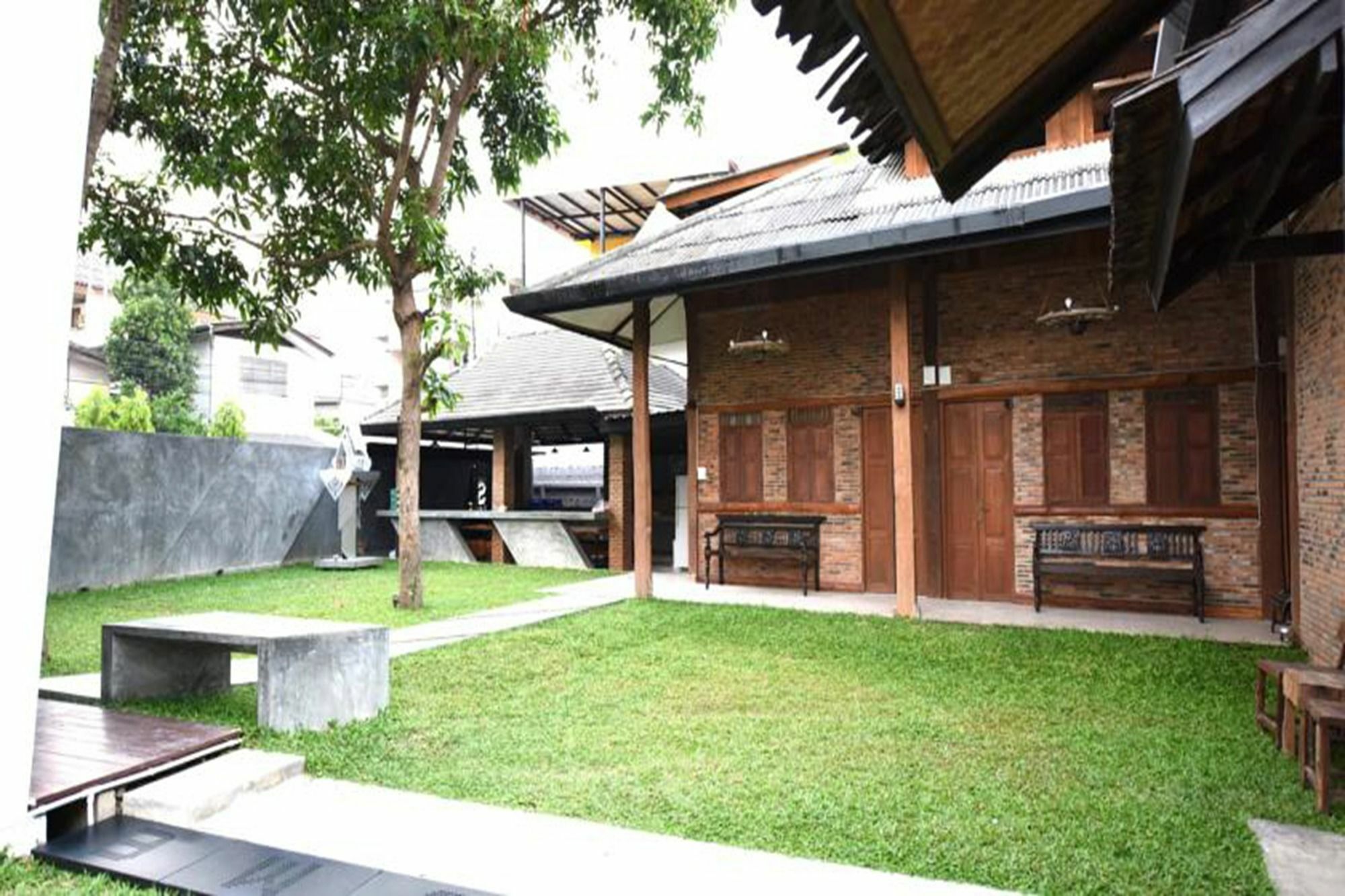 Hotel Chiang Mai Udee Zewnętrze zdjęcie